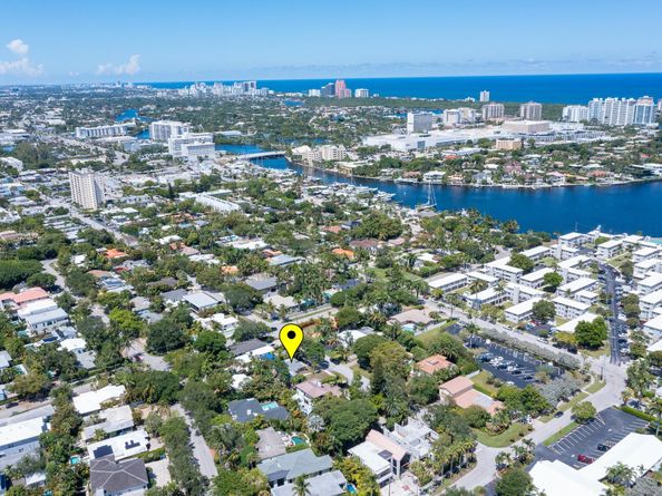 643 NE 18th Ave, Fort Lauderdale FL 33304