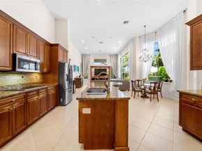 7627 NW 127th Mnr, Parkland FL 33076