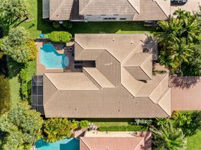 7627 NW 127th Mnr, Parkland FL 33076