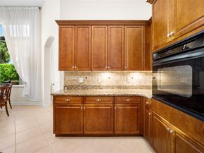 7627 NW 127th Mnr, Parkland FL 33076