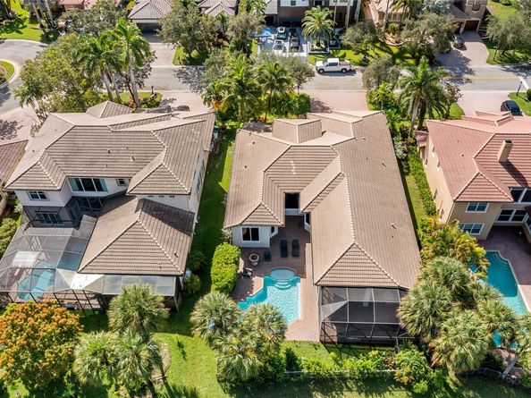 7627 NW 127th Mnr, Parkland FL 33076