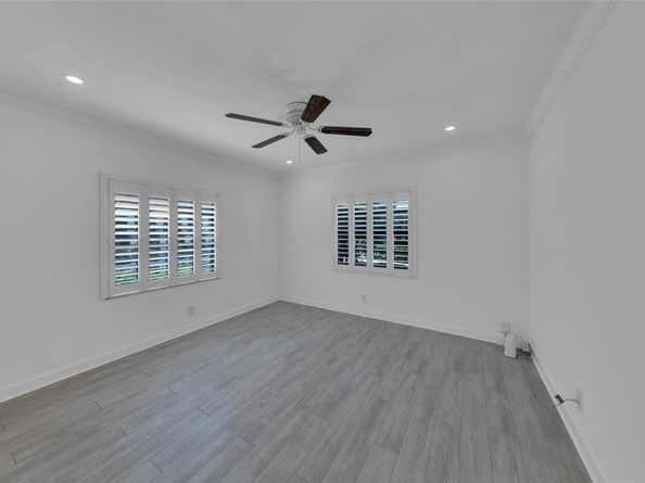 170 Cypress Club Dr 716, Pompano Beach FL 33060