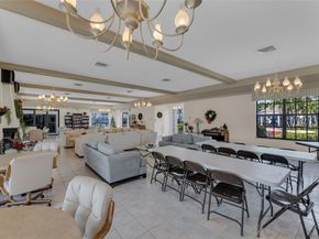 170 Cypress Club Dr 716, Pompano Beach FL 33060