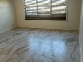 550 Bayshore Dr 102, Fort Lauderdale FL 33304