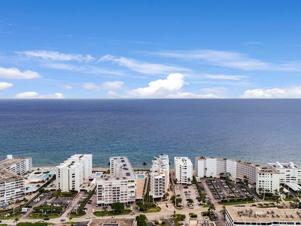 3570 S Ocean Boulevard 506, South Palm Beach FL 33480