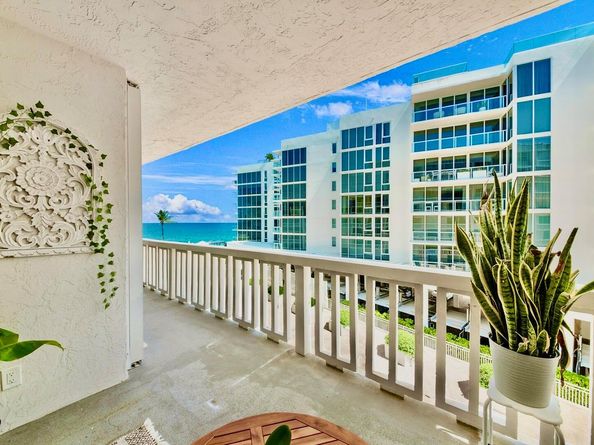 3570 S Ocean Boulevard 506, South Palm Beach FL 33480