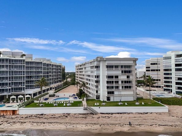 3570 S Ocean Boulevard 506, South Palm Beach FL 33480