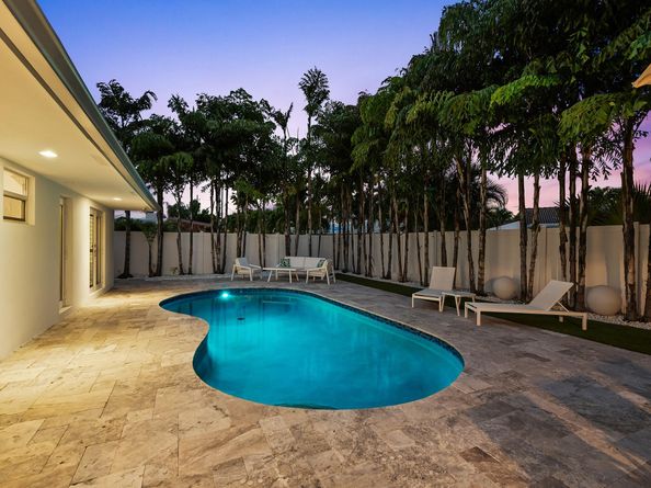 2147 NE 65th St, Fort Lauderdale FL 33308