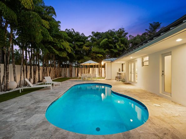 2147 NE 65th St, Fort Lauderdale FL 33308