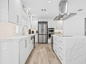 2147 NE 65th St, Fort Lauderdale FL 33308