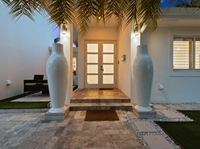 2147 NE 65th St, Fort Lauderdale FL 33308