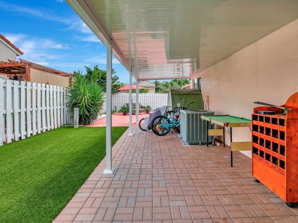 1266 NW 126th Terrace, Sunrise FL 33323