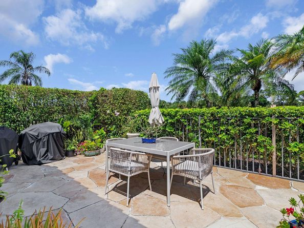 8270 Bob O Link Drive, West Palm Beach FL 33412