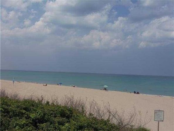 8270 Bob O Link Drive, West Palm Beach FL 33412