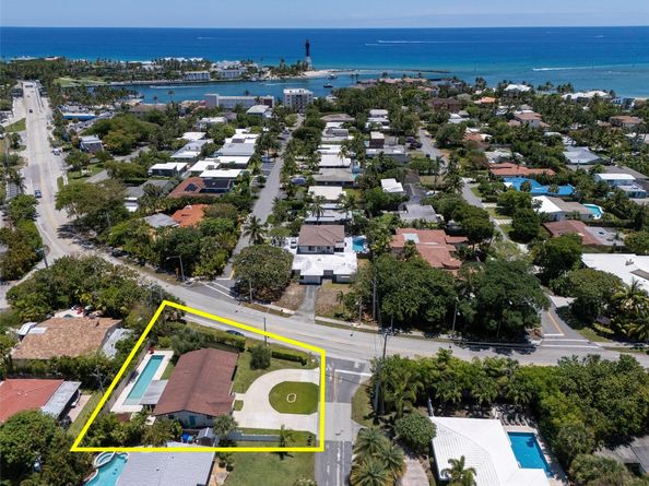 3213 Dover Rd, Pompano Beach FL 33062
