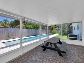 3213 Dover Rd, Pompano Beach FL 33062
