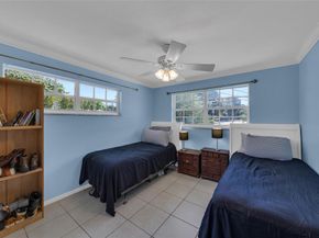 3213 Dover Rd, Pompano Beach FL 33062