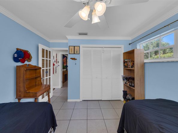 3213 Dover Rd, Pompano Beach FL 33062