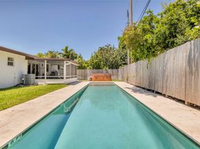3213 Dover Rd, Pompano Beach FL 33062