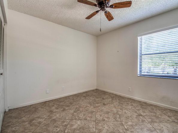 12829 Briarlake Drive 204, Palm Beach Gardens FL 33418