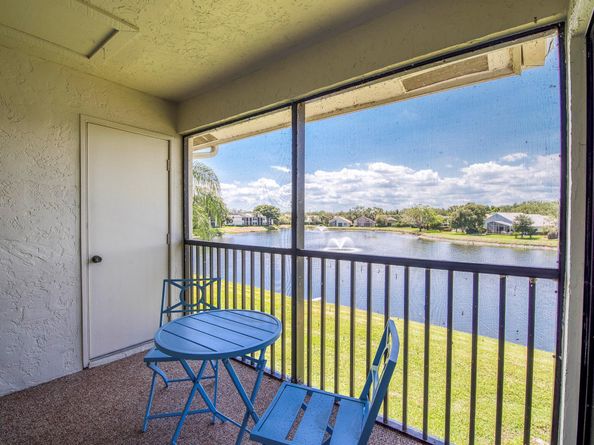 12829 Briarlake Drive 204, Palm Beach Gardens FL 33418