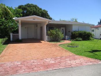 4595 NW 43rd Ct