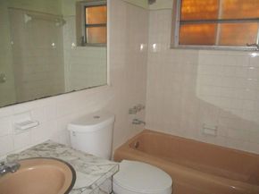 4595 NW 43rd Ct, Lauderdale Lakes FL 33319