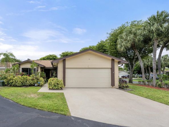 1 Danby Place, Boynton Beach FL 33426