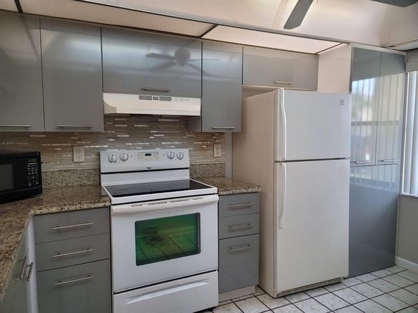 Undisclosed Address #FX-10504764, Pembroke Pines FL 33026