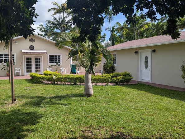 12200 SW 51st St, Miami FL 33175