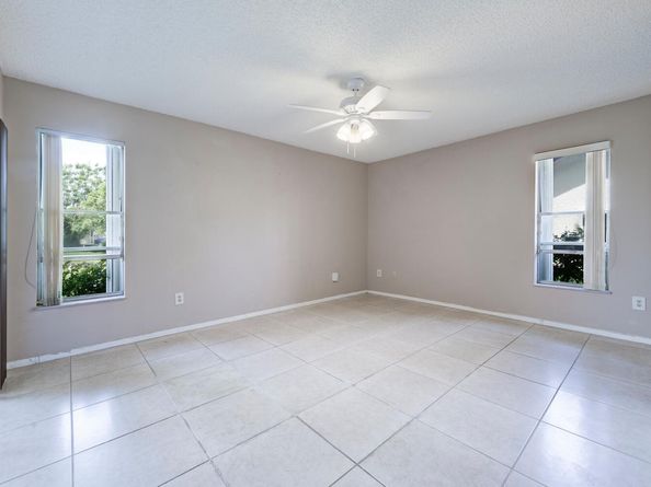 116 Village Walk Drive, Royal Palm Beach FL 33411