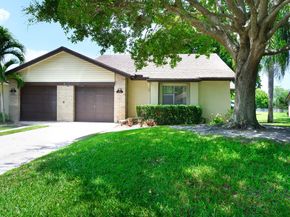 116 Village Walk Drive, Royal Palm Beach FL 33411