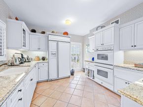 2160 Ibis Isle Road 9, Palm Beach FL 33480