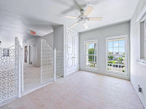 2160 Ibis Isle Road 9, Palm Beach FL 33480