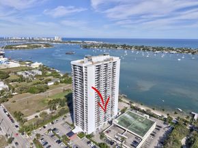 5600 N Flagler Drive 605, West Palm Beach FL 33407