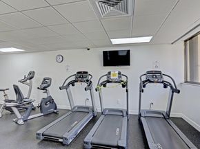 5600 N Flagler Drive 605, West Palm Beach FL 33407