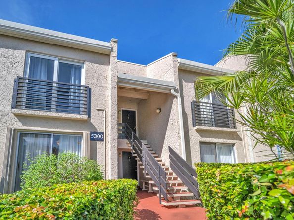 5300 NE 6th Ave E16, Fort Lauderdale FL 33334