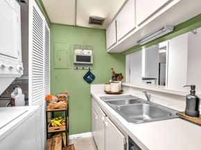 5300 NE 6th Ave E16, Fort Lauderdale FL 33334