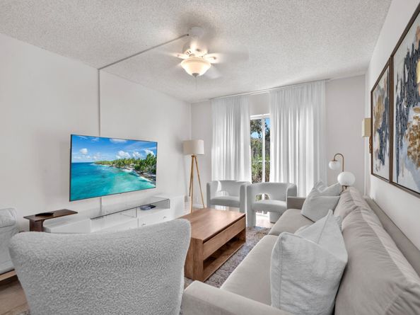 5300 NE 6th Ave E16, Fort Lauderdale FL 33334