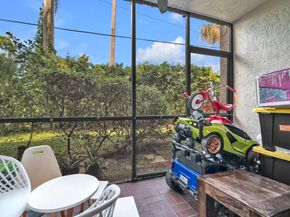 5300 NE 6th Ave E16, Fort Lauderdale FL 33334