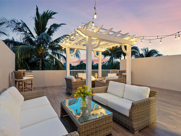 220 NE 15th  Ave 220, Fort Lauderdale FL 33301