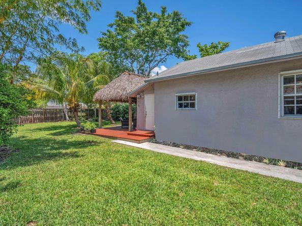 1005 SW 15 Terrace, Fort Lauderdale FL 33312