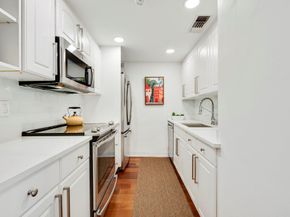 354 Chilean Avenue 3e, Palm Beach FL 33480