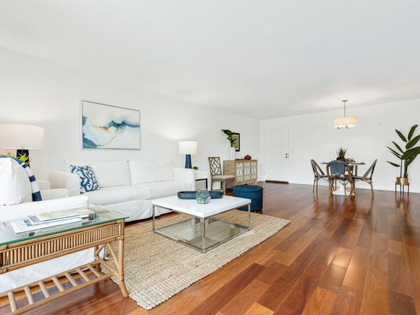 354 Chilean Avenue 3e, Palm Beach FL 33480