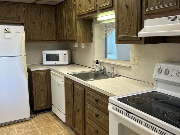 4191 NW 41st St 312, Lauderdale Lakes FL 33319