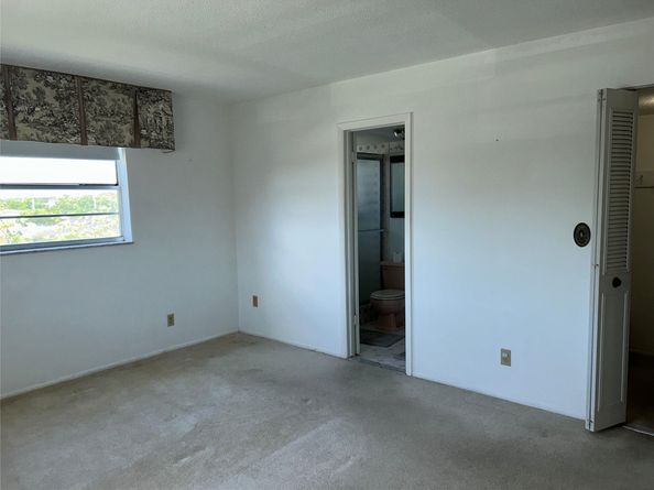 4191 NW 41st St 312, Lauderdale Lakes FL 33319