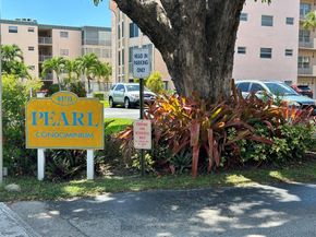 4191 NW 41st St 312, Lauderdale Lakes FL 33319