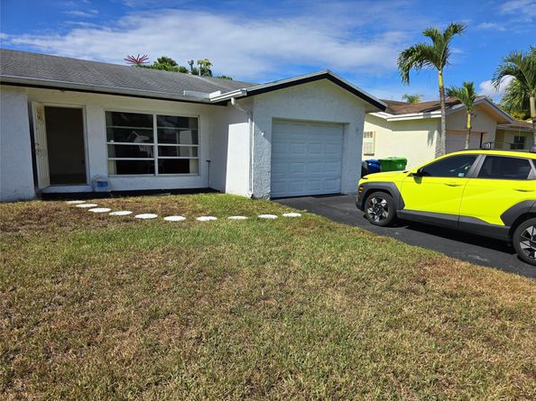 11440 NW 46th Pl, Sunrise FL 33323