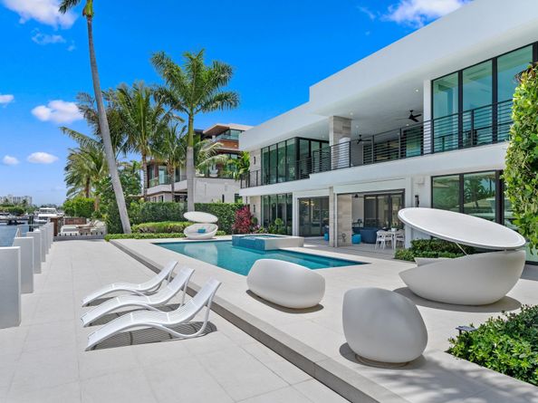 2519 Lucille Dr, Fort Lauderdale FL 33316
