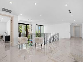 2519 Lucille Dr, Fort Lauderdale FL 33316